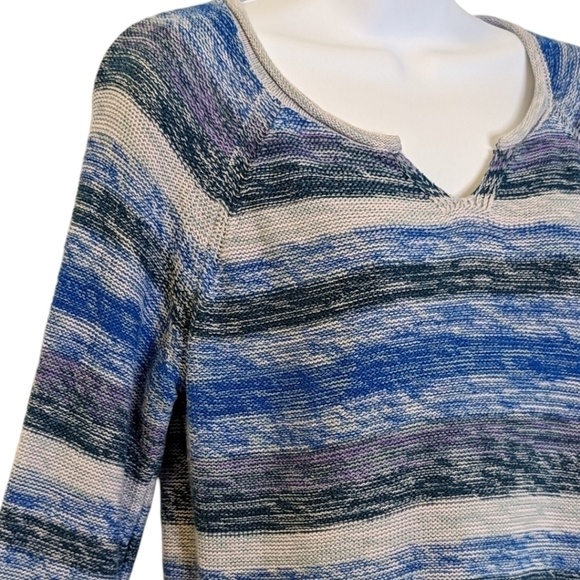 Eddie Bauer Pullover V-Neck Striped 100% Cotton Blue Gray Cozy Sweater Size XS - Picture 6 of 12